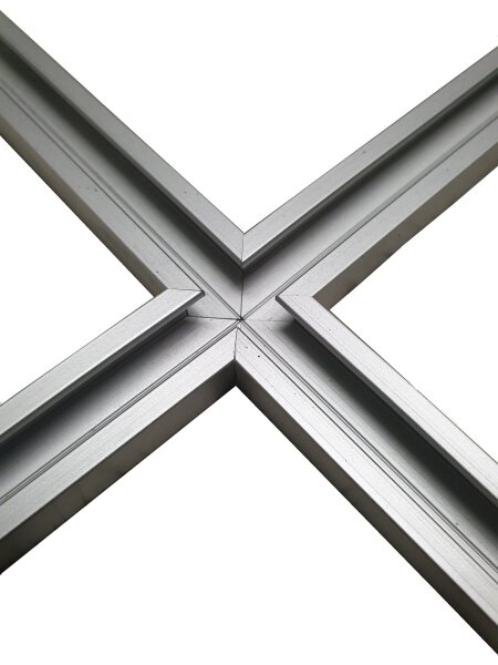 Kreuz M8 C-Profil